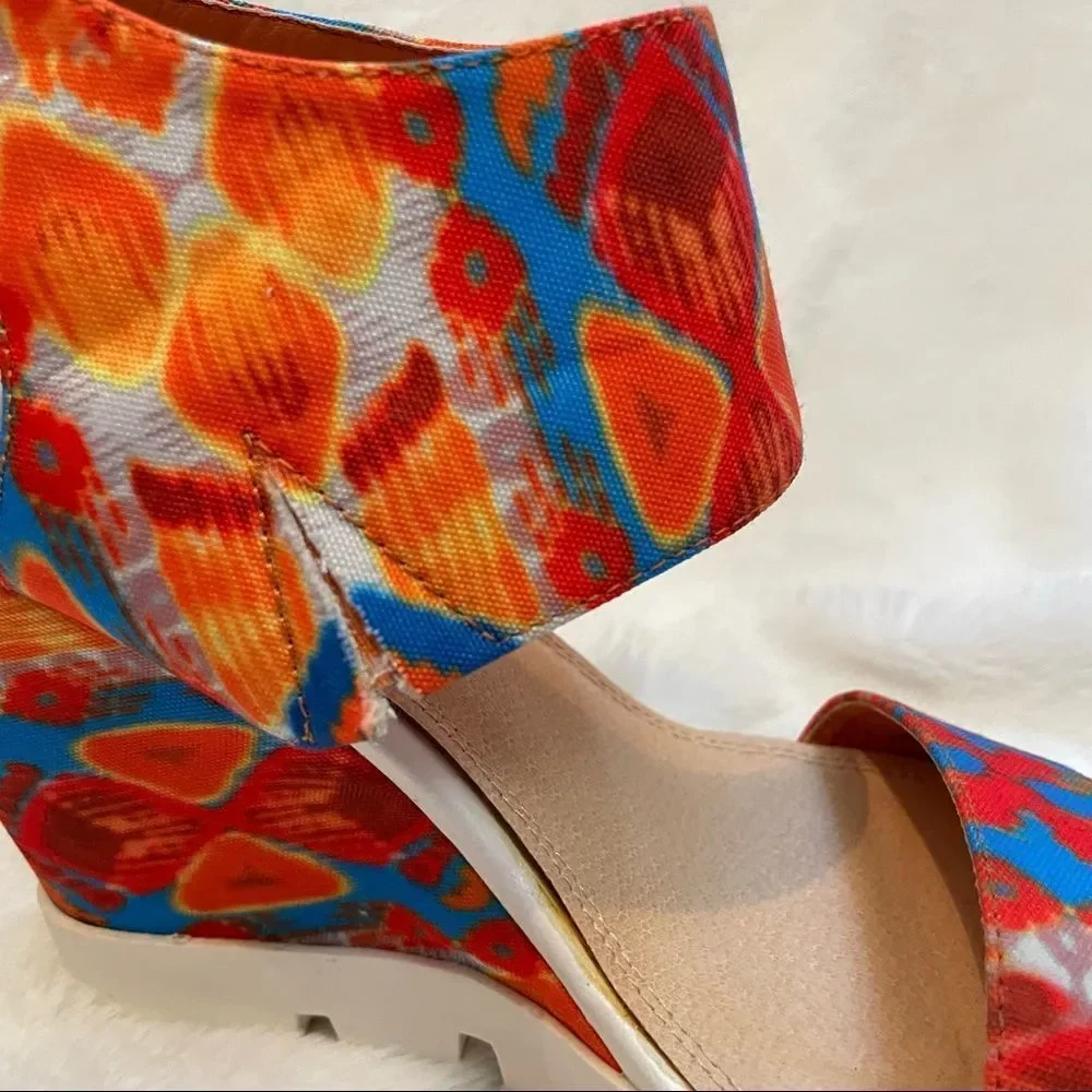 💥Host Pick!💥 Liliana Tribal Open Toe Slingback Lug Sole Wedge Sandals